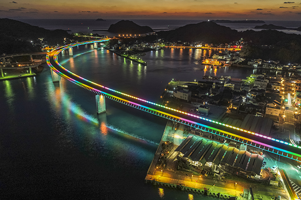 11月末～1月上旬までイルミネーション開催