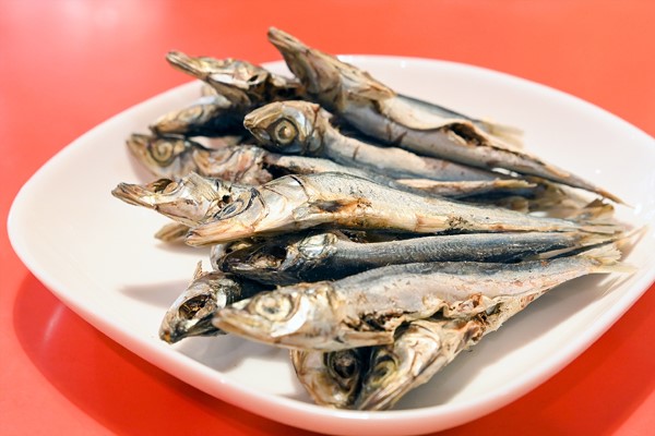 ウルメイワシの節を使用(合資会社 西岡勝次商店)